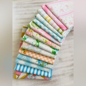 Colorful Fabric 1/2 yard Bundle vintage linens bed sheets sewing quilting YARDS